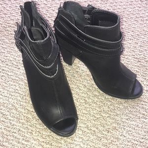 Size 8 open toe booties